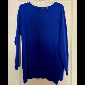 Women’s sweater